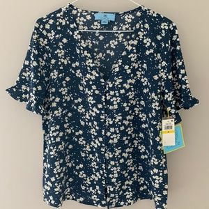 Cece Blue Daisy Button down Blouse